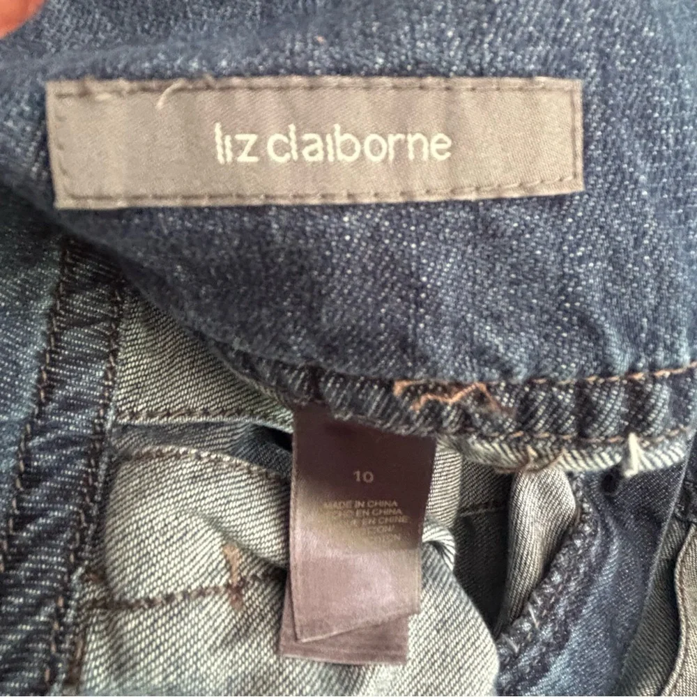 SOLD Liz Claiborne Vintage Denim Fit and Flare Skirt Size 10 - Picture 2 of 5